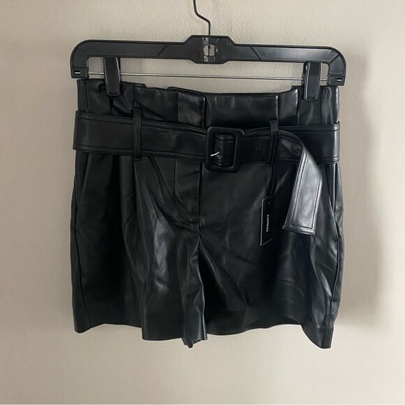 NWT Express Faux Leather Shorts - Picture 2 of 3